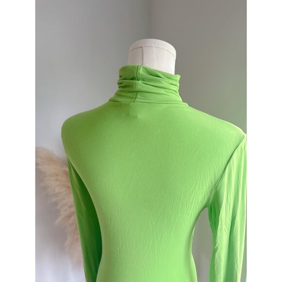 & Other Stories Neon Green Seamless Stretch Turtleneck Long Sleeve Top Womens 2 - Picture 6 of 8